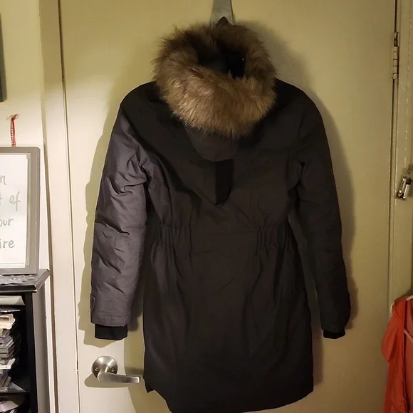 MOUNTAIN WAREHOUSE Dark Green Parka, Size 4, EUC - Picture 4 of 9